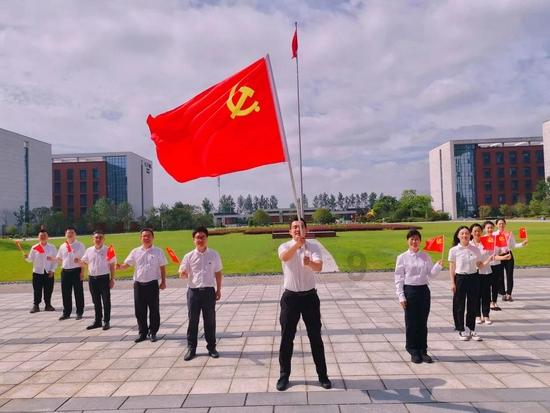 争吵的本质是什么？人类如何才能只解决问题，而不是制造矛盾?游戏画面